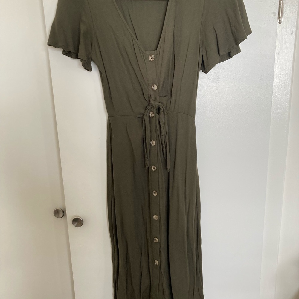 Mimi Chica olive green key hole dress